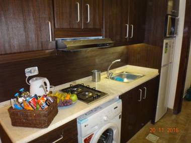 Royal Luxury Apartments & Studios 2