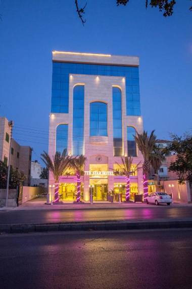 7th Star Hotel & Suites
