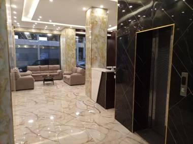 Golden Hotel