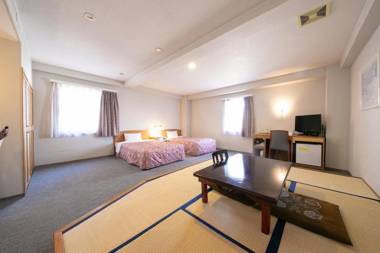 Main Hotel