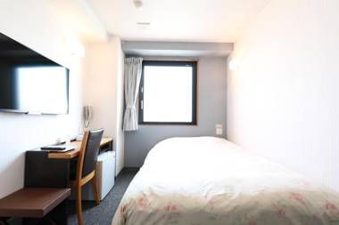 Yokohama Town Hotel