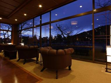 Kyoto Uji Hanayashiki Ukifune-En