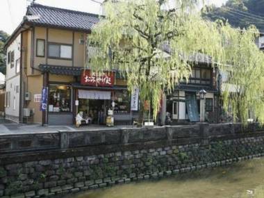 Sennennoyu Gonzaemon