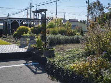 North Gate Inn Abira