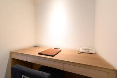 Vessel Inn Ueno Iriya Ekimae