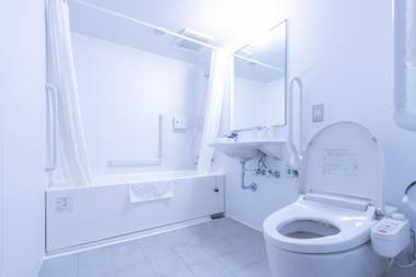 E Hotel Higashi Shinjuku