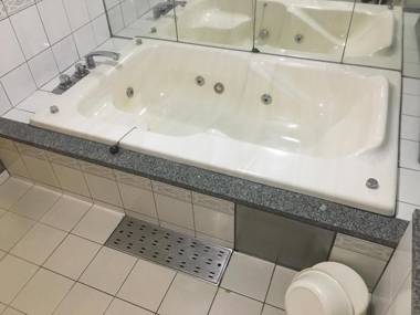 TWO-WAY (Adult Only)