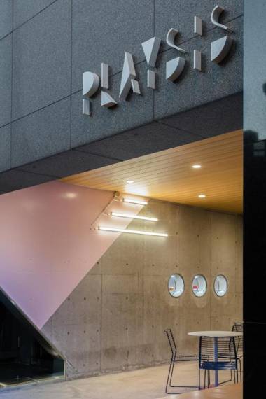 PLAYSIS East Tokyo