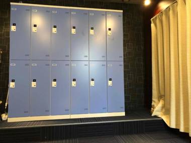 Hotel Adonis Tokyo - Male only Dormitory & Private room for Group