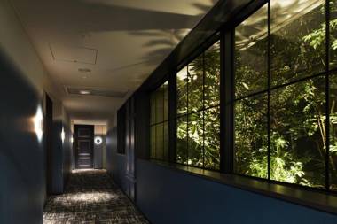 THE LIVELY TOKYO AZABUJUBAN