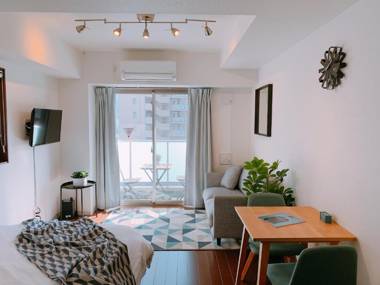 intheHood: Higashi Azabu