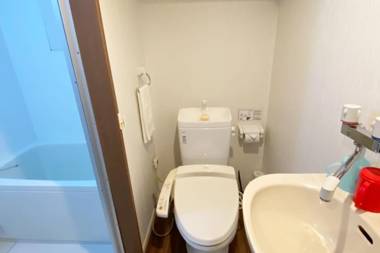 Takemura Building 104