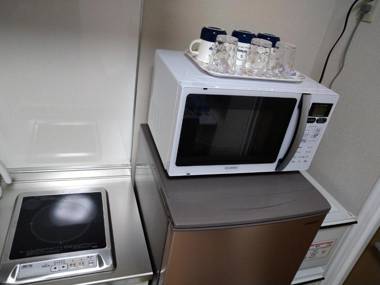 Issyuku Higashiueno Hotel