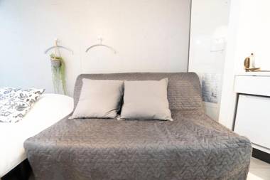 Hill Side Terrace Hiroo Shibuya 203