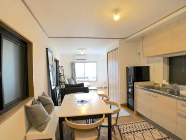 Harajuku Three Bedroom Apartment - Rooftop Terrace