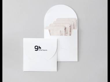 nine hours woman Shinjuku