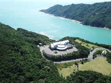 Fureainoyado YUYU NASA