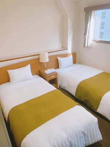 Fuchu Urban Hotel