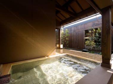 Ryokan Minato no Yado Migiwaya