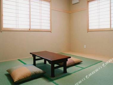 Wafu Business Ryokan Fukuzumi