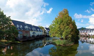 Huis Ten Bosch Forest Villa