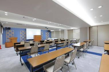 Minakuchi Century Hotel