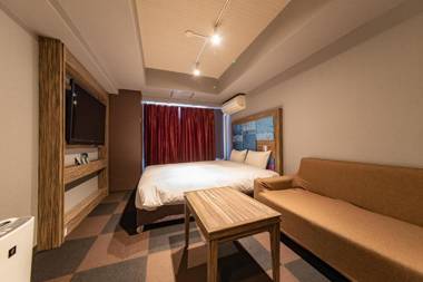 HOTEL RELIEF Namba Daikokuchou