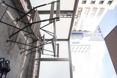 VT 2 Bedroom Apt in Shinsaibashi st27