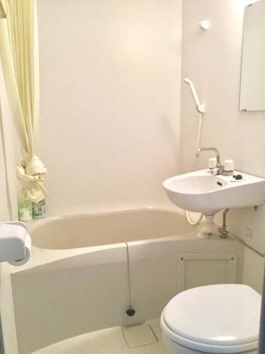 Keimei Guest House
