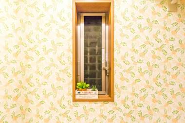 旅館-ホテル業 The Familiar Inn