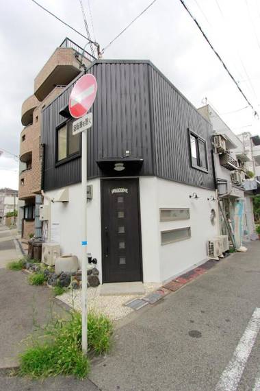 Mocomoco Fukaebashi Legal!!MocoMoco1 min sta!Cute near Osaka castle!