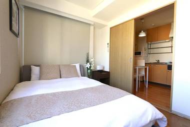 NM51 Liz Osaka Castle