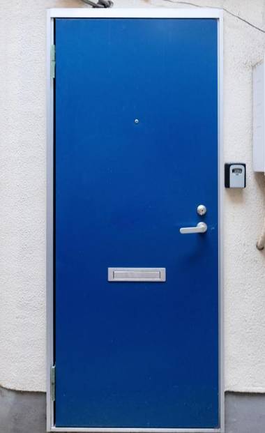 大国町戸建て2階3階 難波徒歩5分 電車で心斎橋まで2分 梅田奈良関空まで直行