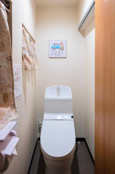 大国町戸建て2階3階 難波徒歩5分 電車で心斎橋まで2分 梅田奈良関空まで直行