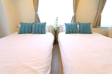 NM42 Liz Osaka Castle