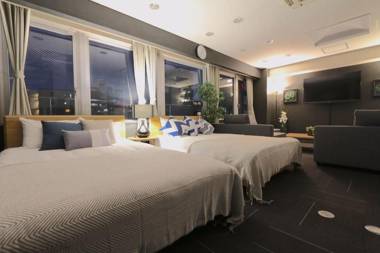 NM71 Liz Osaka Castle