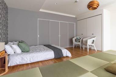 Mido Elphan Building 8