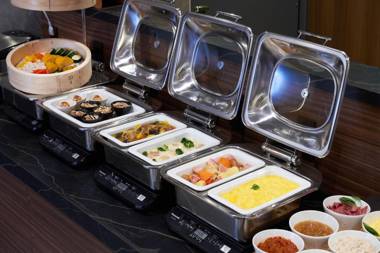 Travelodge Honmachi Osaka