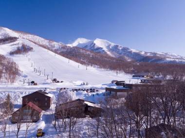 Niseko Backcountry Lodge