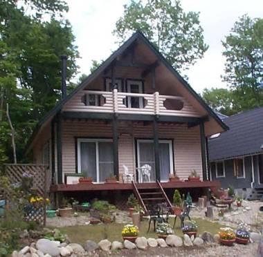 Cottage Mogi