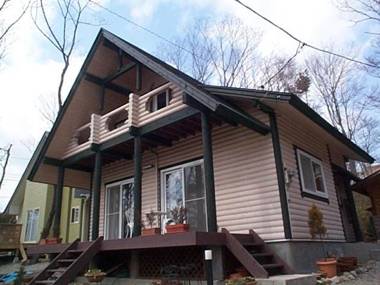 Cottage Mogi