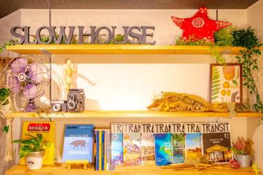 SLOW HOUSE NARA