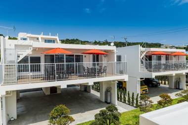 Four Season Resort Kouri Island