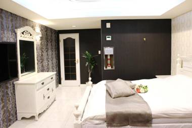 Hotel Pal Anesso Nakatsu (Love Hotel)