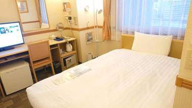 Toyoko Inn Okinawa Naha Kokusai-dori Miebashi-eki