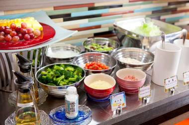 Almont Hotel Naha Kenchomae