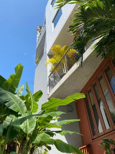 ON THE SAME HOTEL-All suite-