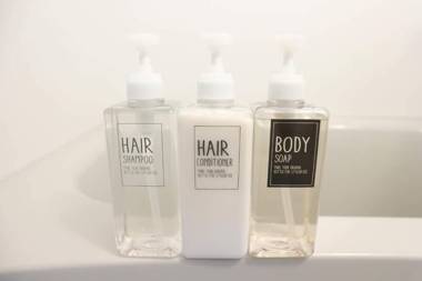 Premier White House 那覇久茂地