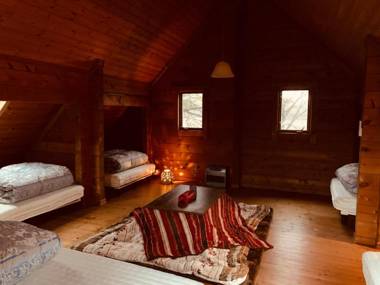 Tomy's Log House in the Wood - Need Own CAR 需要自驾游