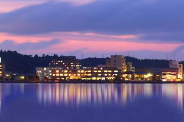 Ryokan Yukeikohan Suitenkaku